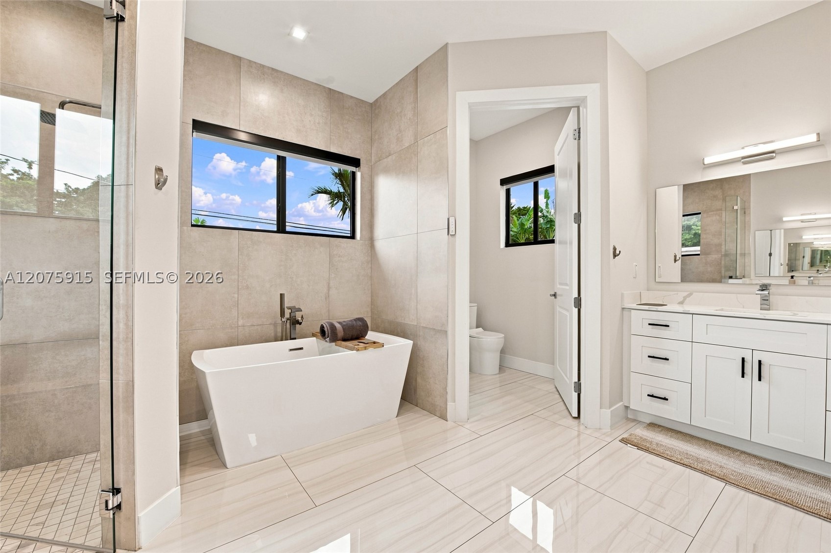 9450 SW 35th St, Miami FL 33165