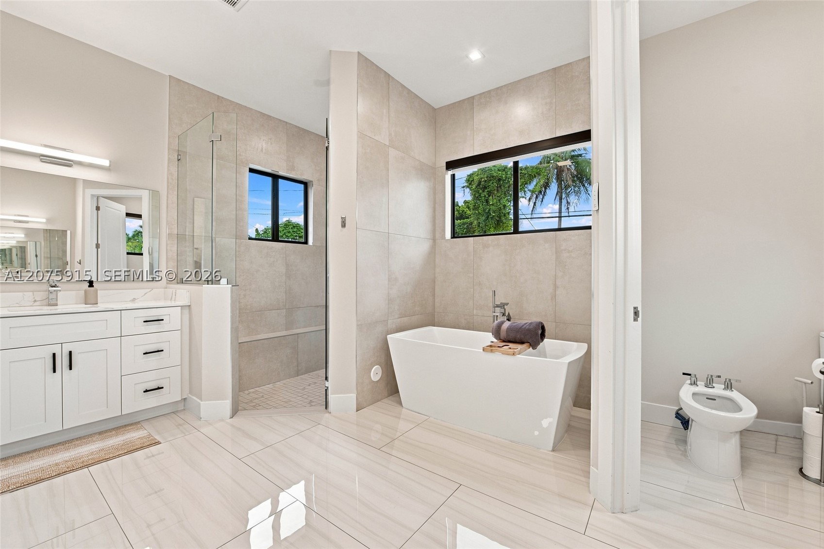 9450 SW 35th St, Miami FL 33165