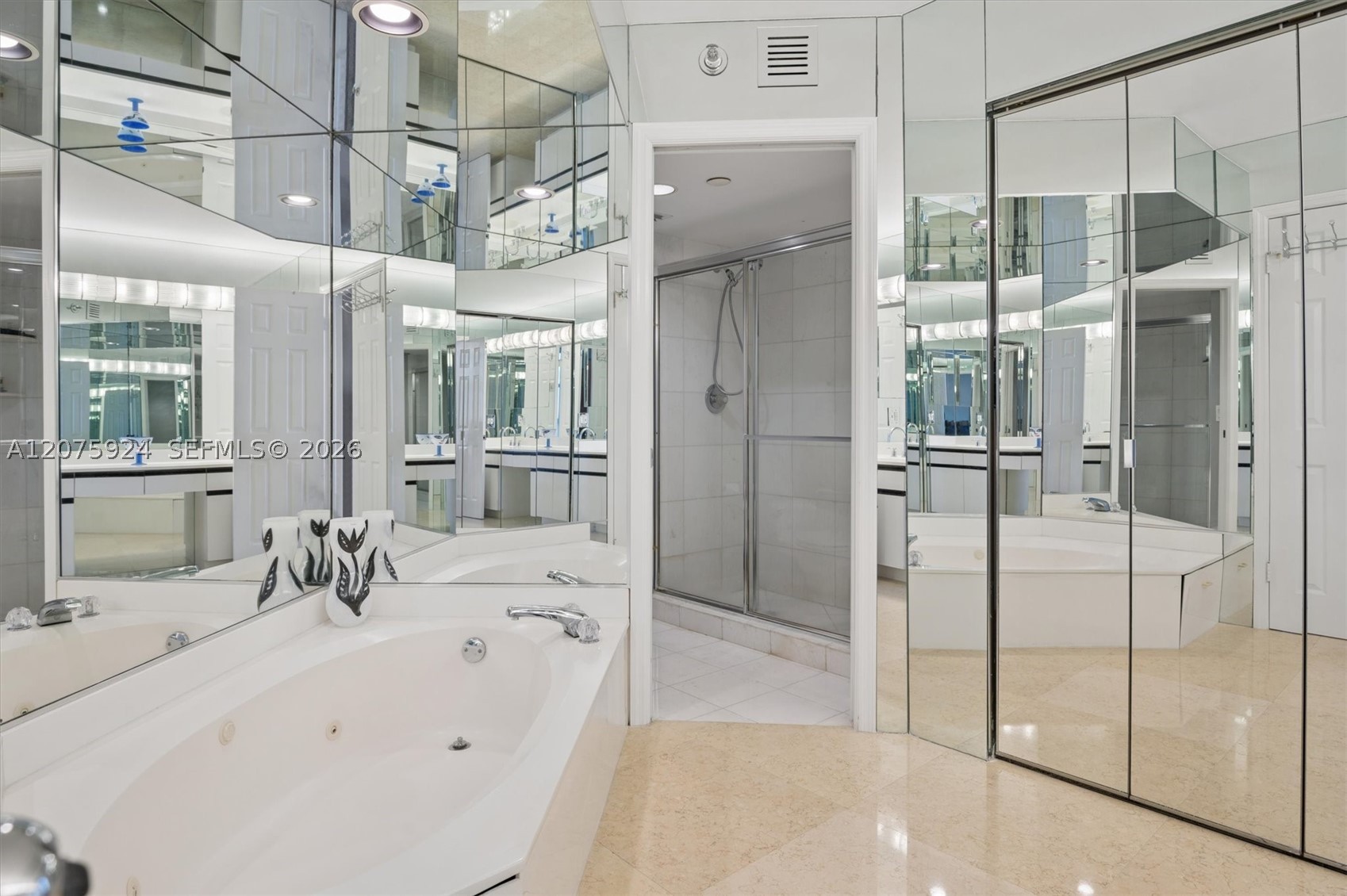 3500 Mystic Pointe Dr #805, Aventura FL 33180