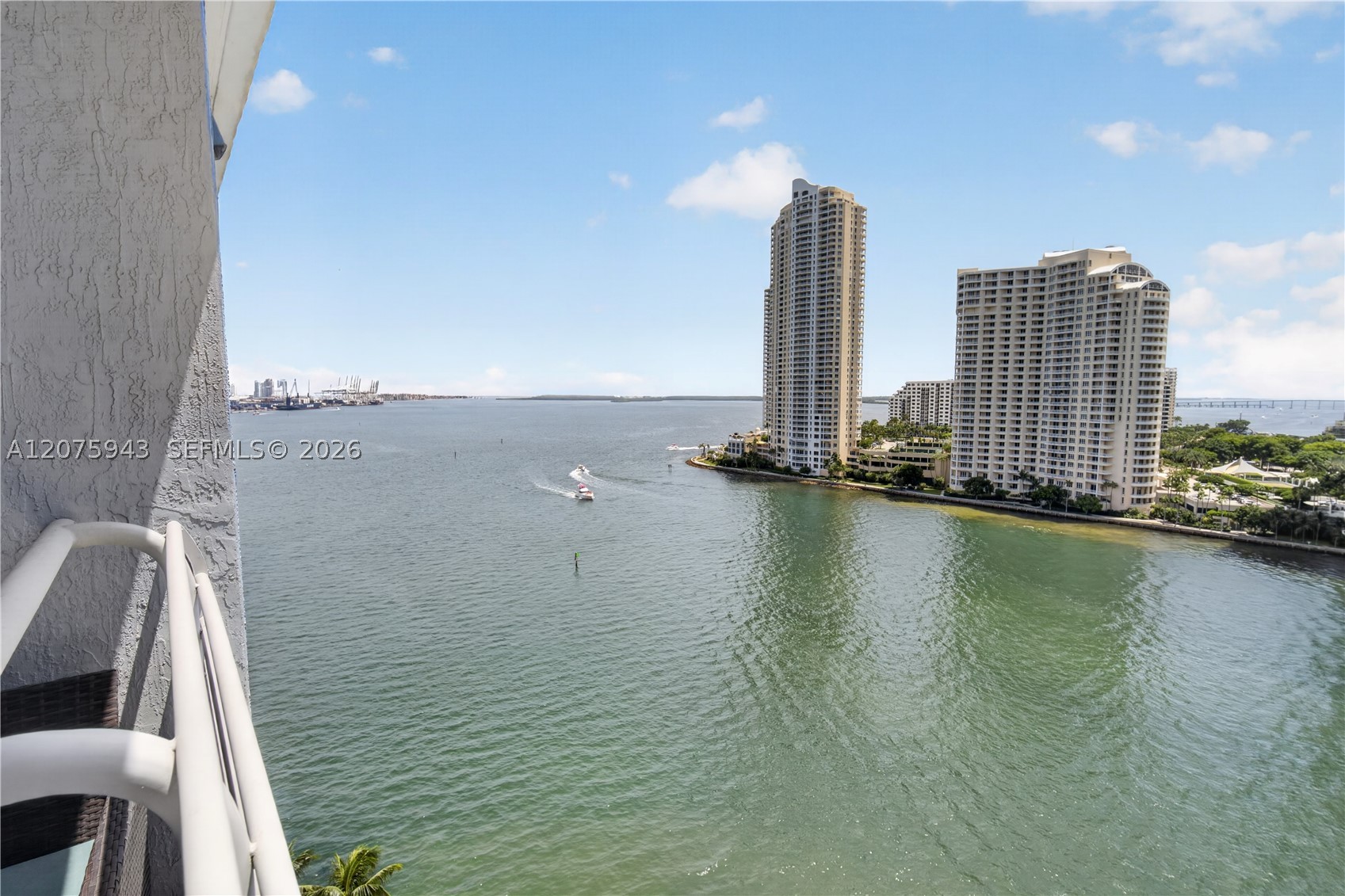 335 S Biscayne Blvd #1503, Miami FL 33131