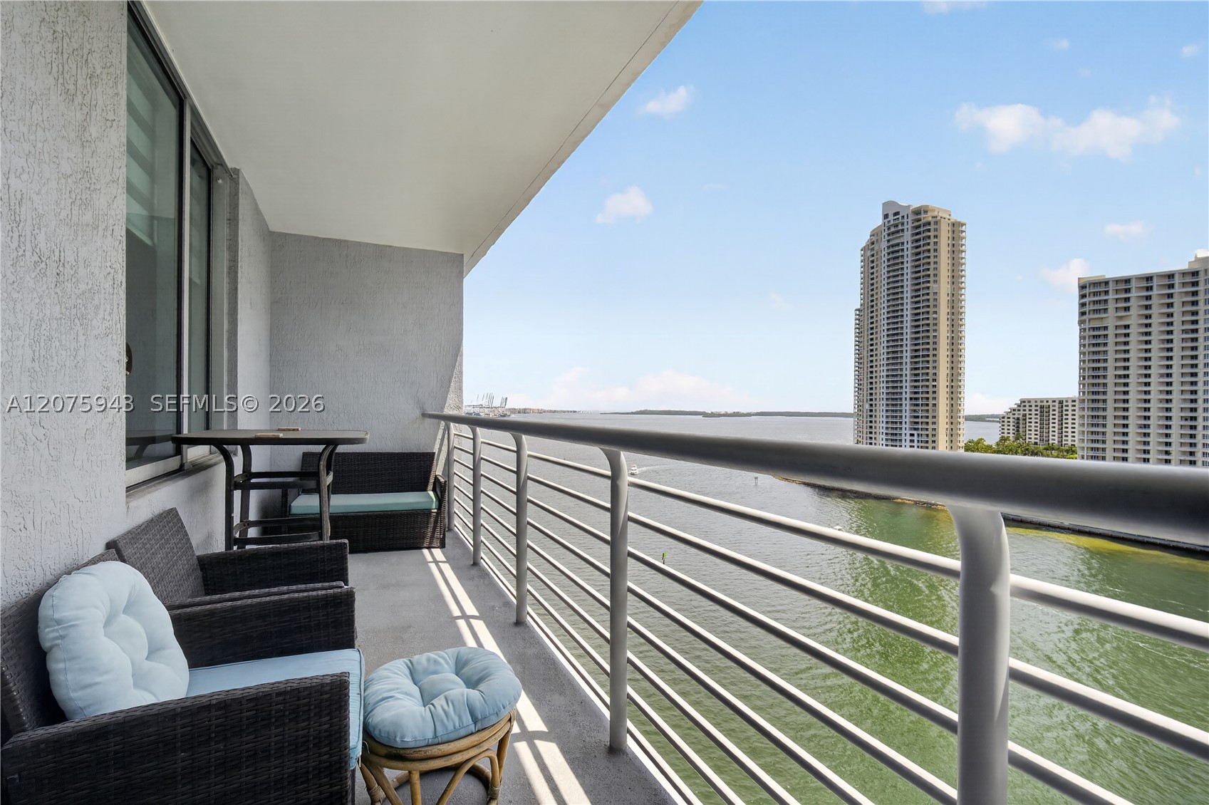 335 S Biscayne Blvd #1503, Miami FL 33131