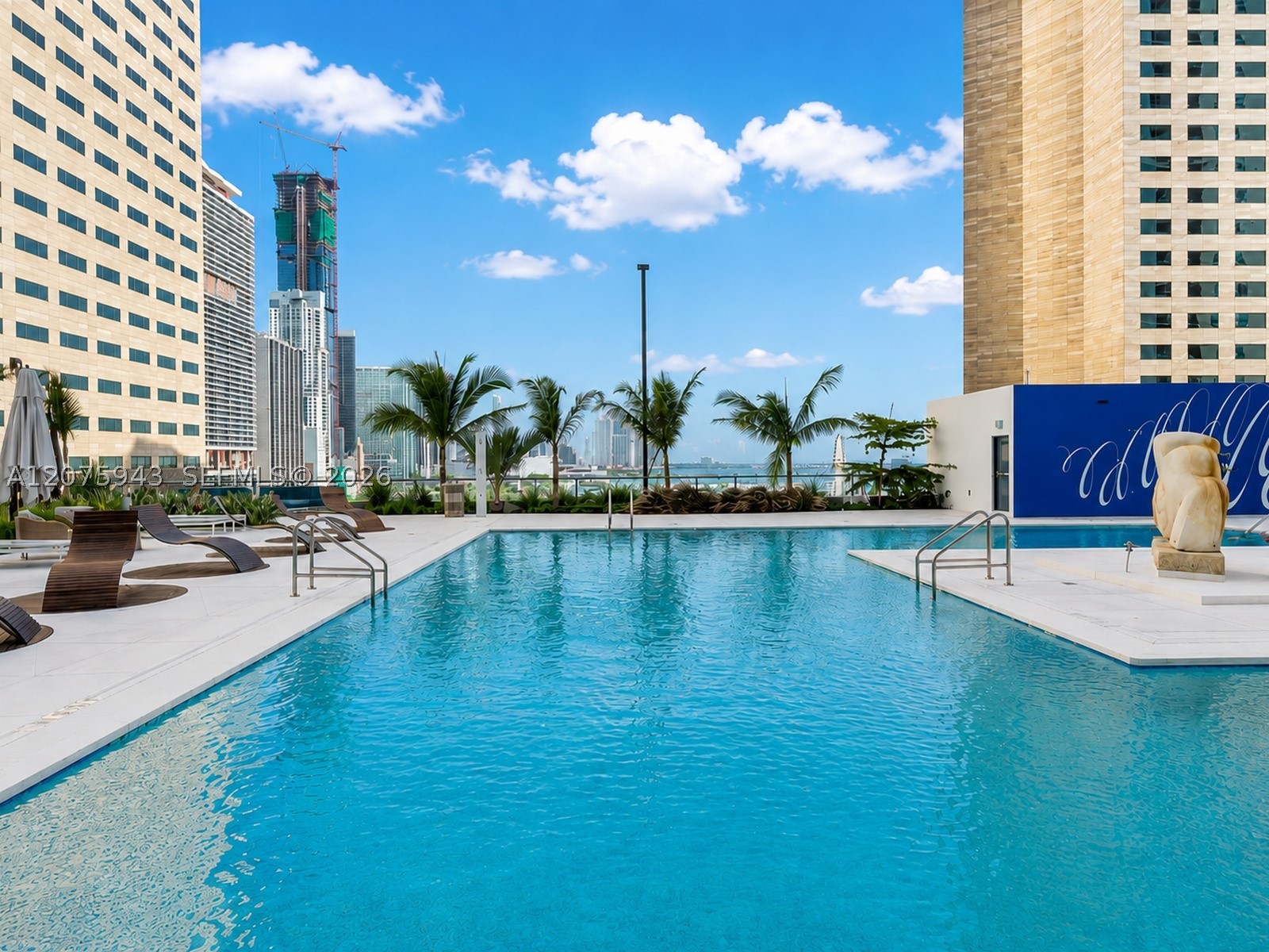 335 S Biscayne Blvd #1503, Miami FL 33131