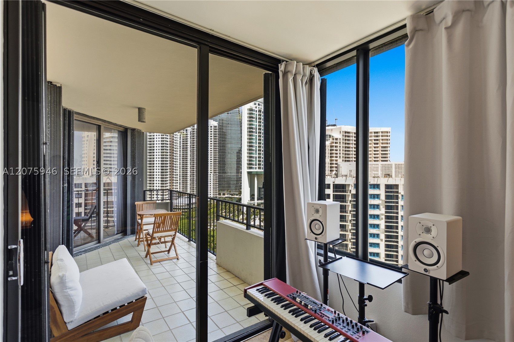 520 Brickell Key Dr #A1902, Miami FL 33131