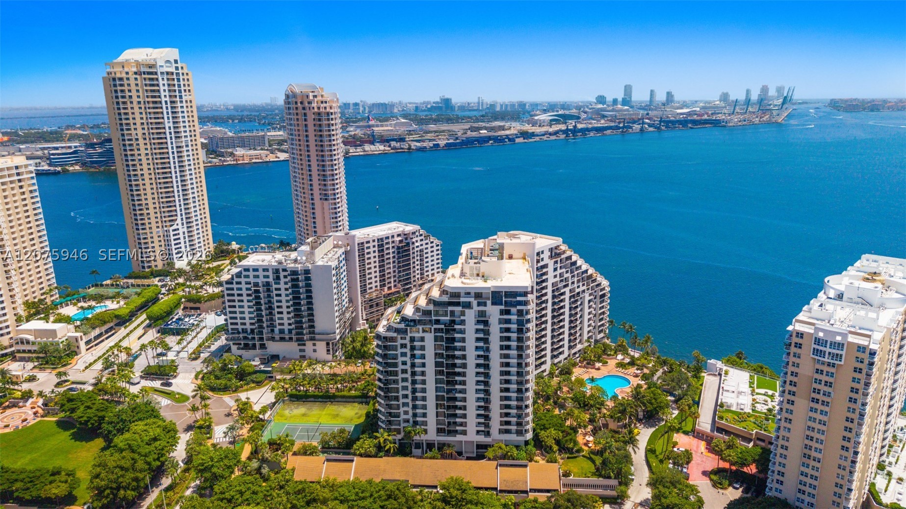 520 Brickell Key Dr #A1902, Miami FL 33131