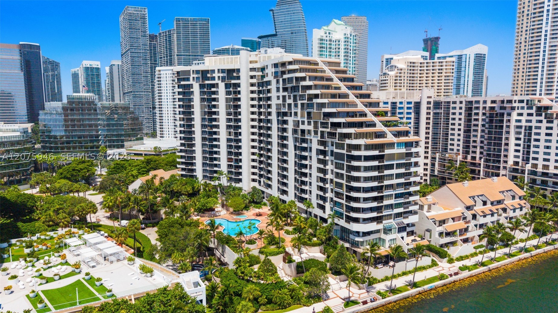 520 Brickell Key Dr #A1902, Miami FL 33131