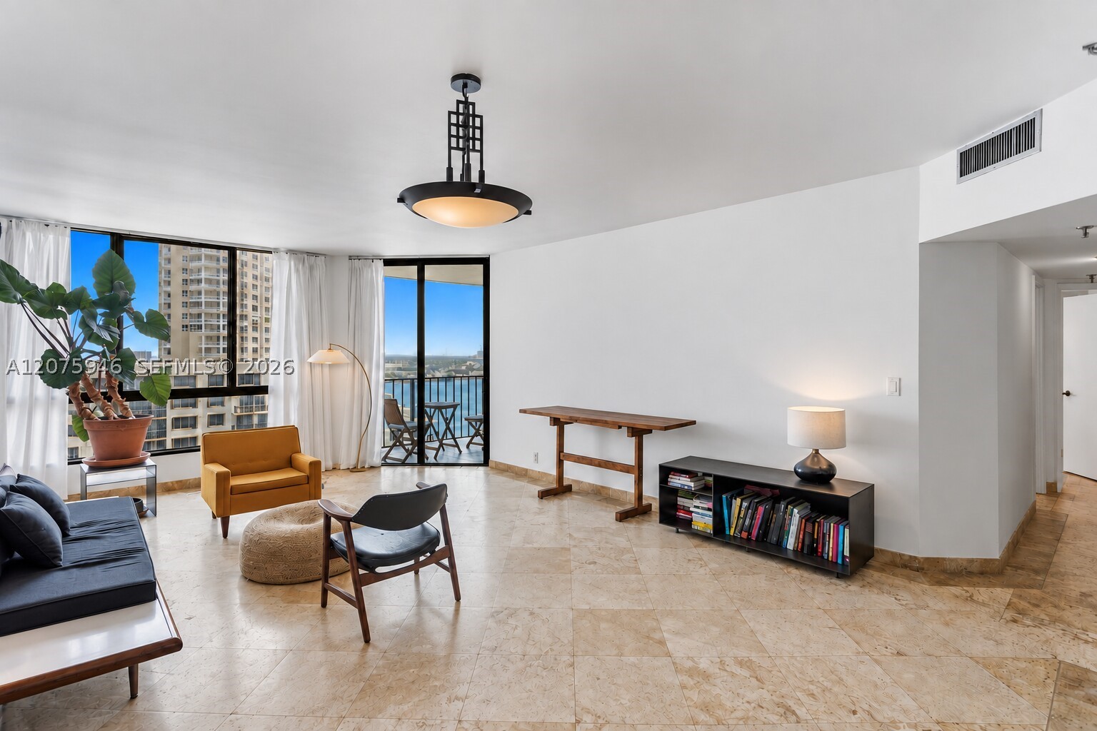 520 Brickell Key Dr #A1902, Miami FL 33131