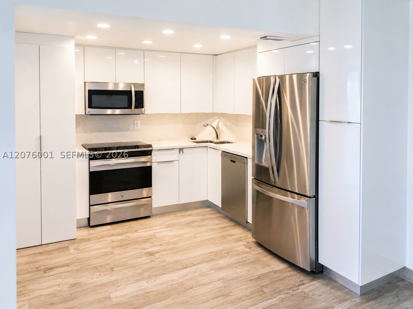 2333 Brickell Ave. #2309, Miami FL 33129