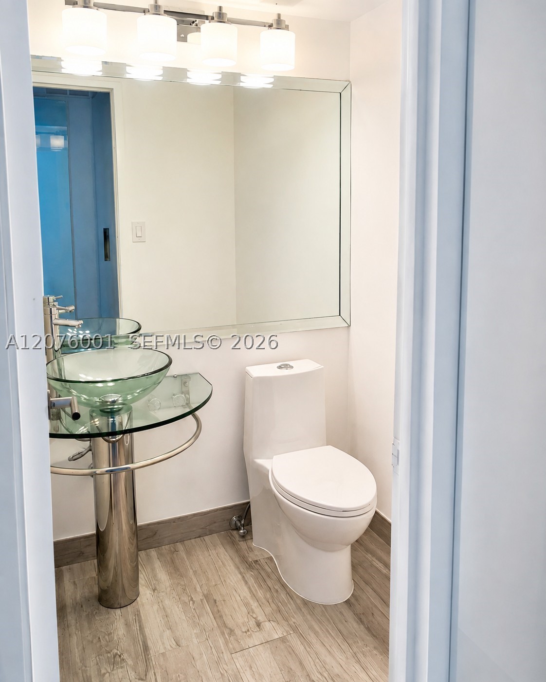 2333 Brickell Ave. #2309, Miami FL 33129