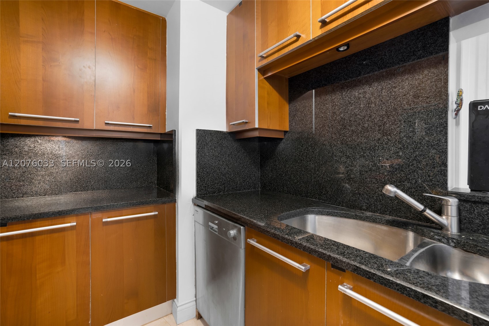 901 Brickell Key Blvd #1001, Miami FL 33131
