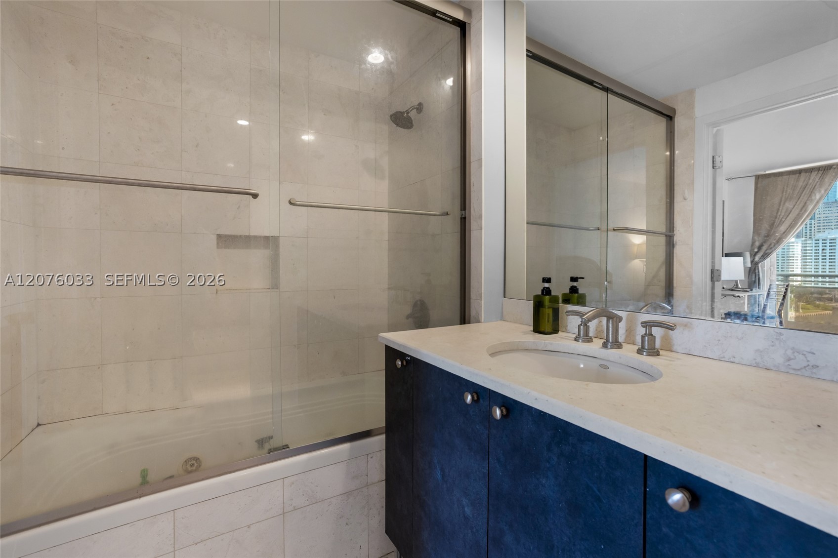 901 Brickell Key Blvd #1001, Miami FL 33131