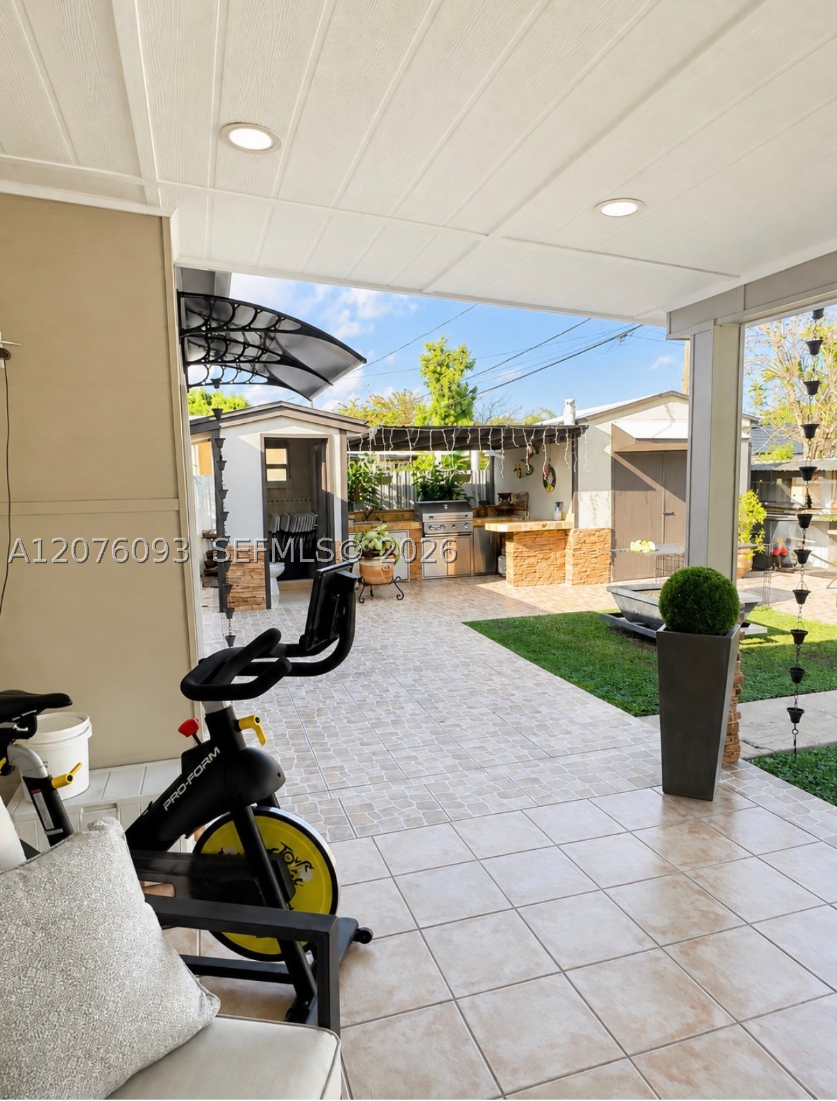 5505 W 14th Ln #0, Hialeah FL 33012