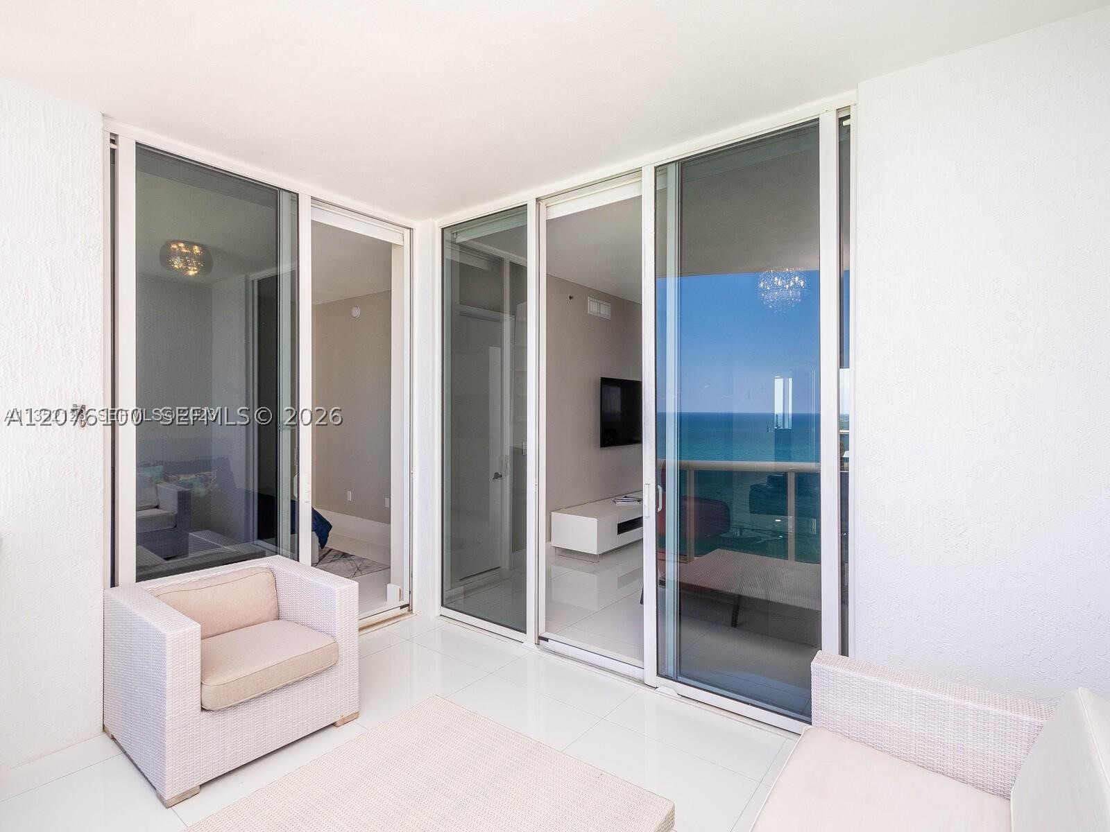 15901 Collins Ave #2504, Sunny Isles Beach FL 33160