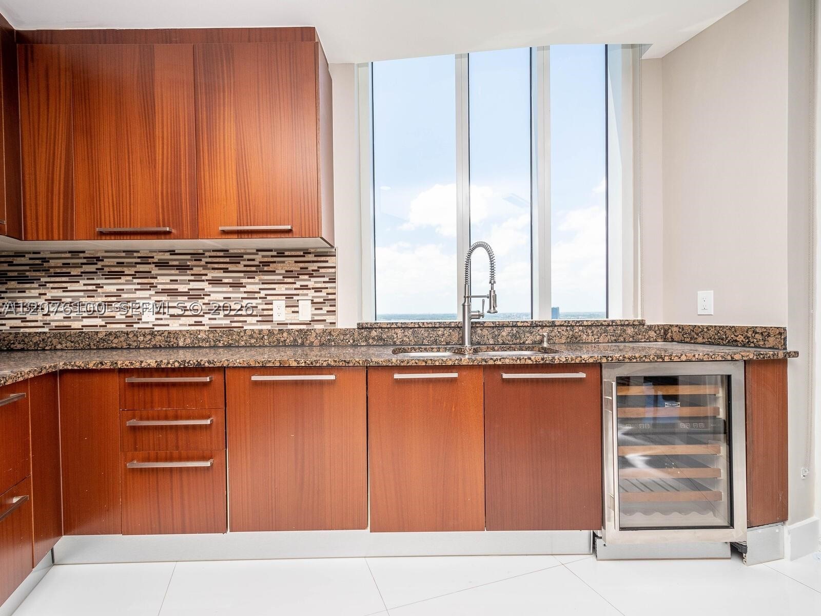 15901 Collins Ave #2504, Sunny Isles Beach FL 33160