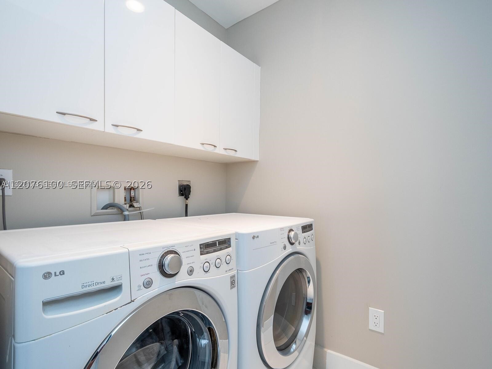 15901 Collins Ave #2504, Sunny Isles Beach FL 33160