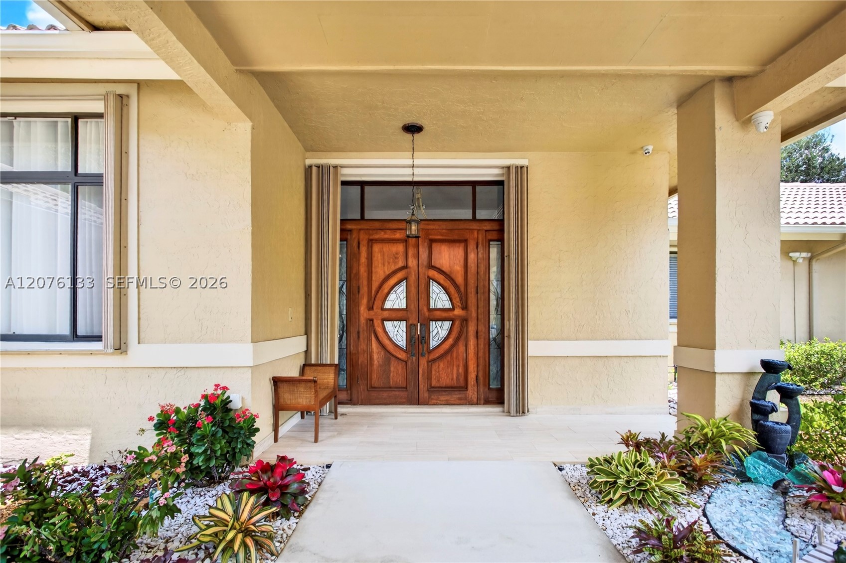 2725 Hunter Rd, Weston FL 33331