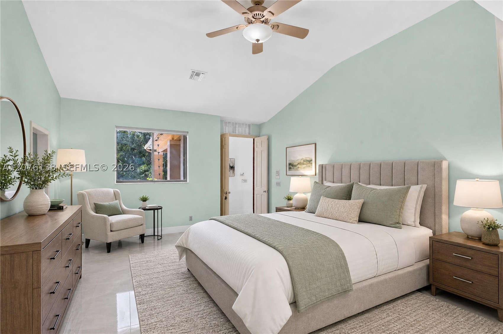 2725 Hunter Rd, Weston FL 33331