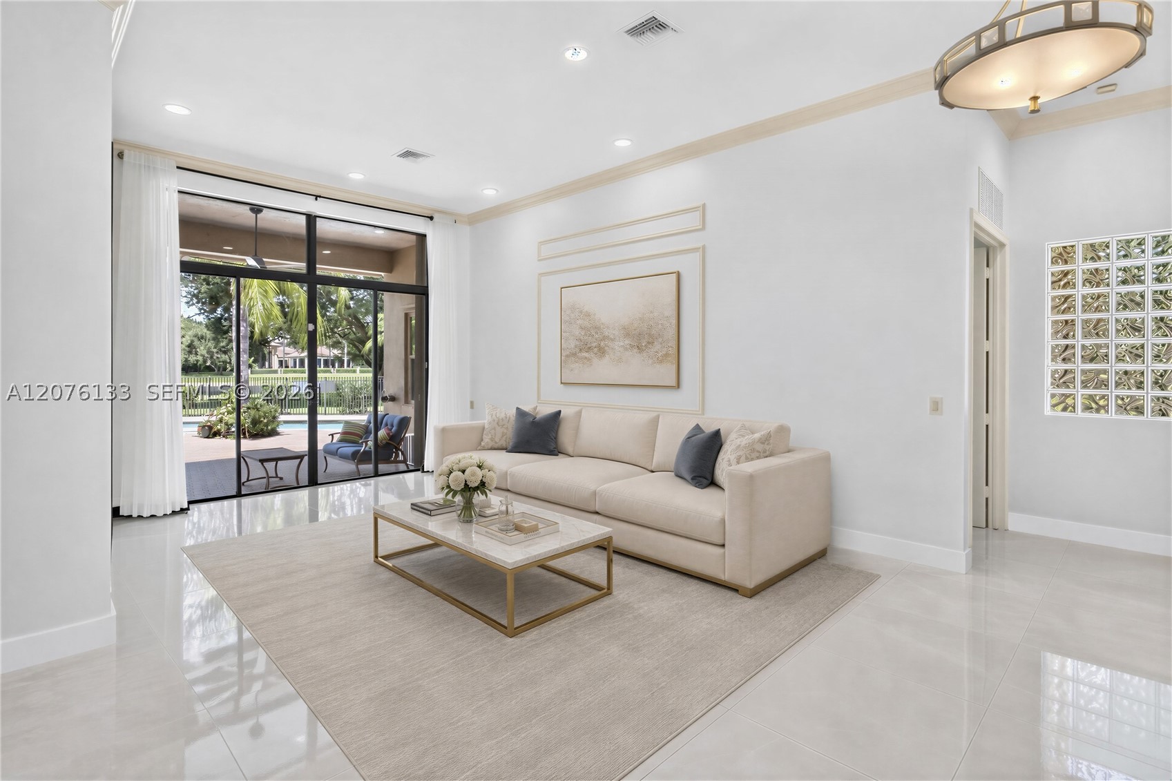 2725 Hunter Rd, Weston FL 33331