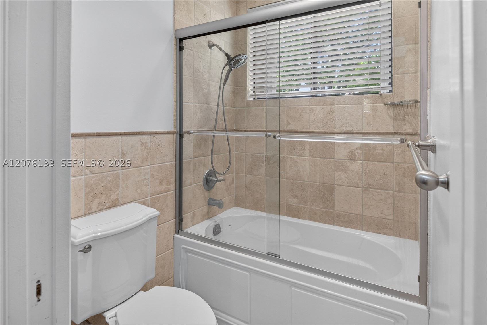 2725 Hunter Rd, Weston FL 33331