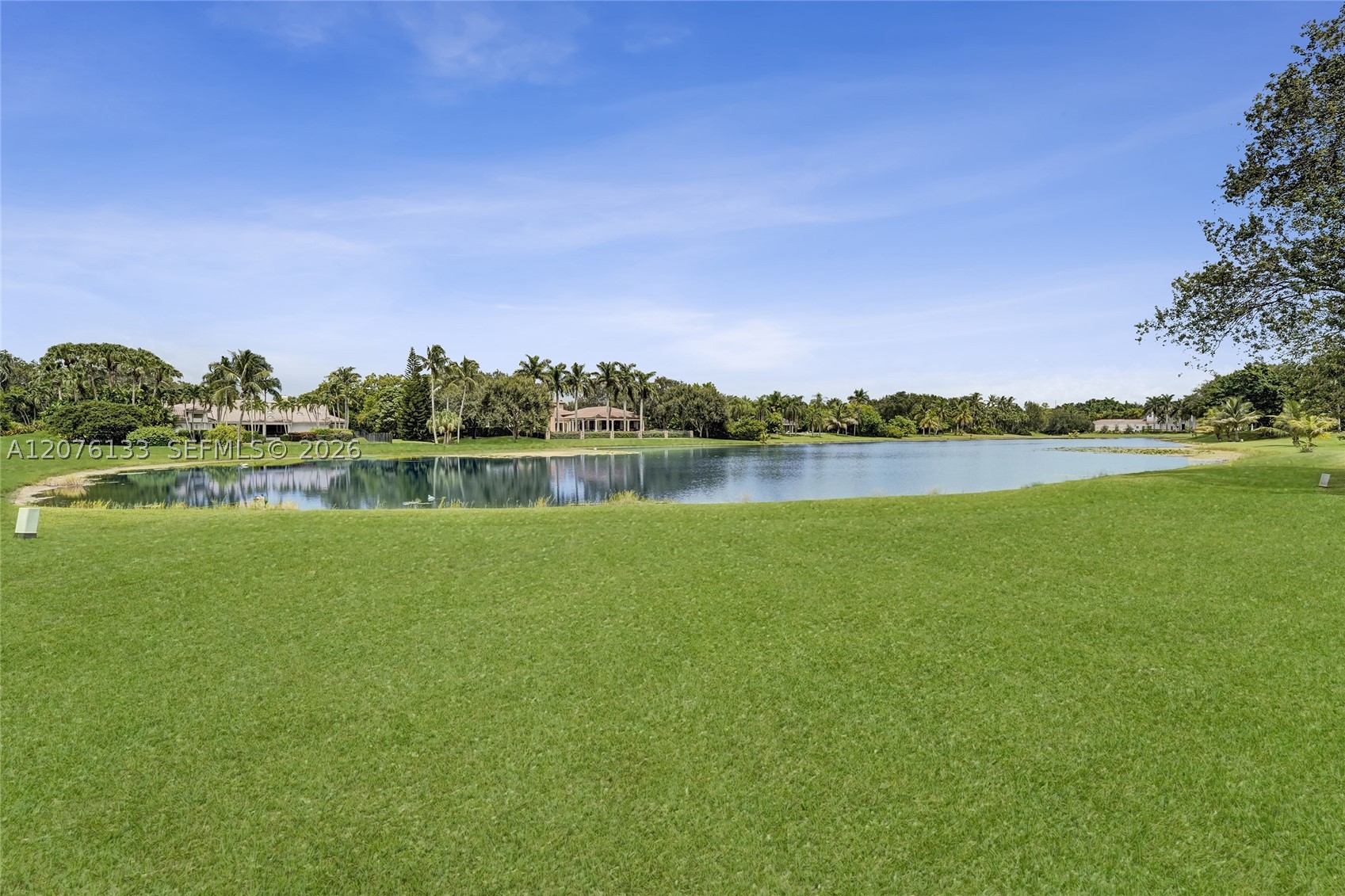 2725 Hunter Rd, Weston FL 33331