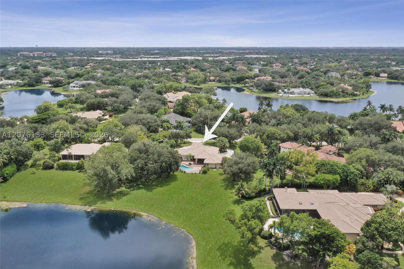 2725 Hunter Rd, Weston FL 33331