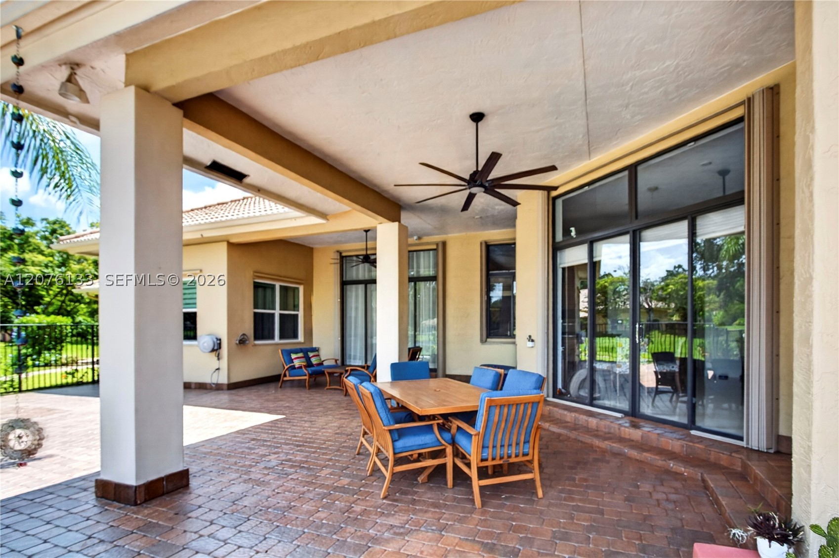 2725 Hunter Rd, Weston FL 33331