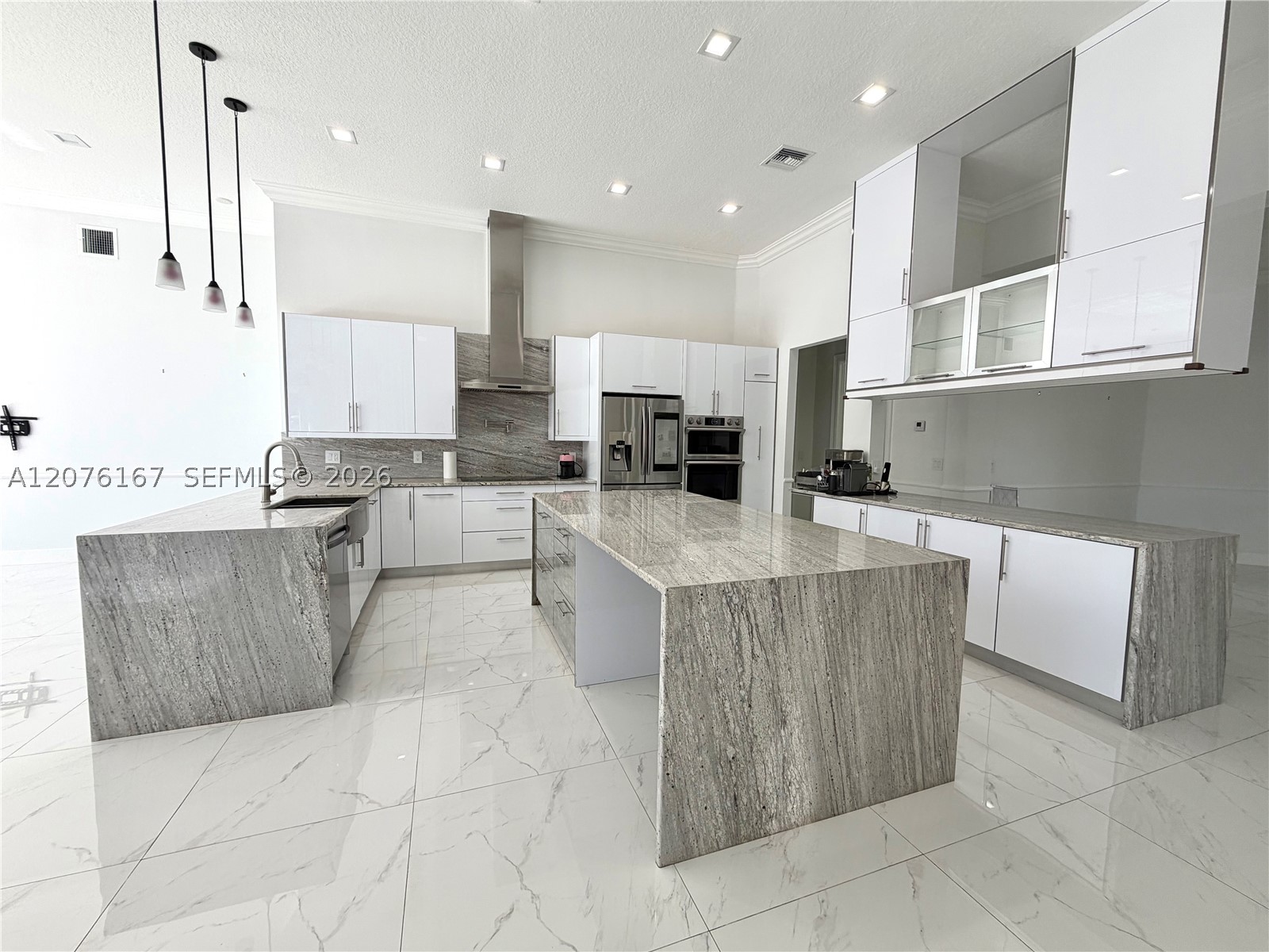 11190 Redhawk St #-, Plantation FL 33324