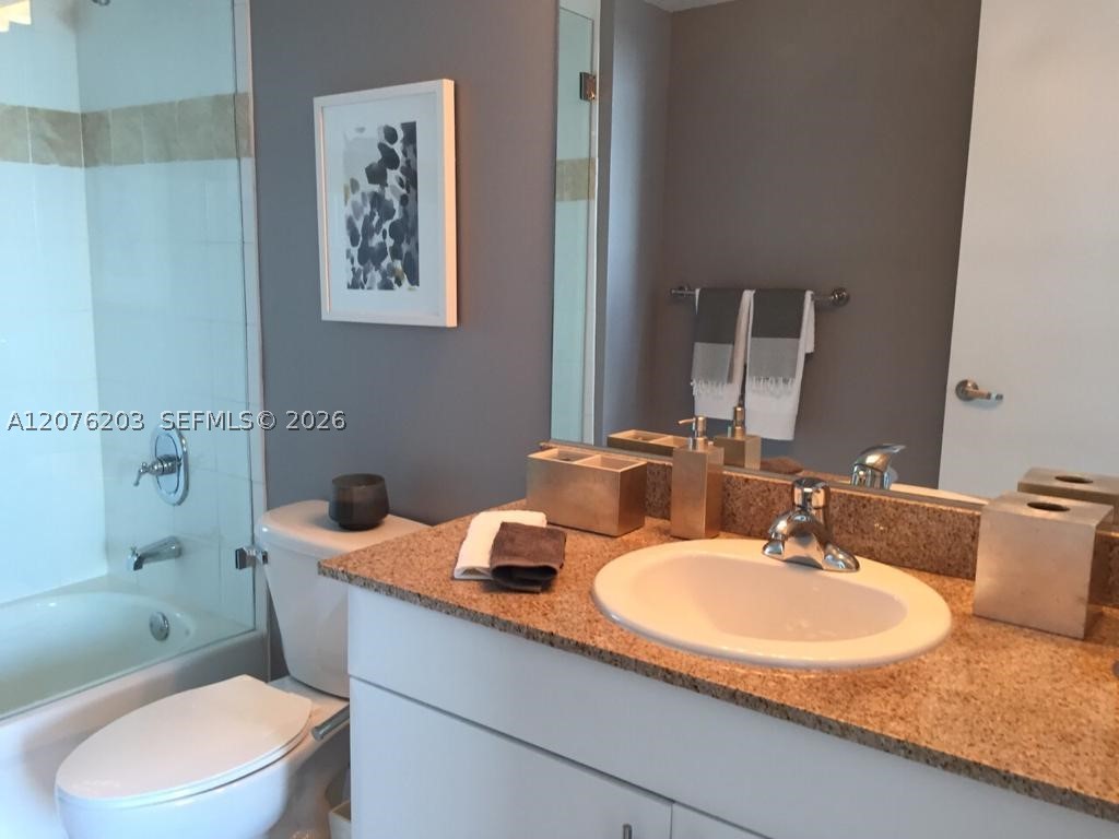 1861 NW S River Dr #1503, Miami FL 33125