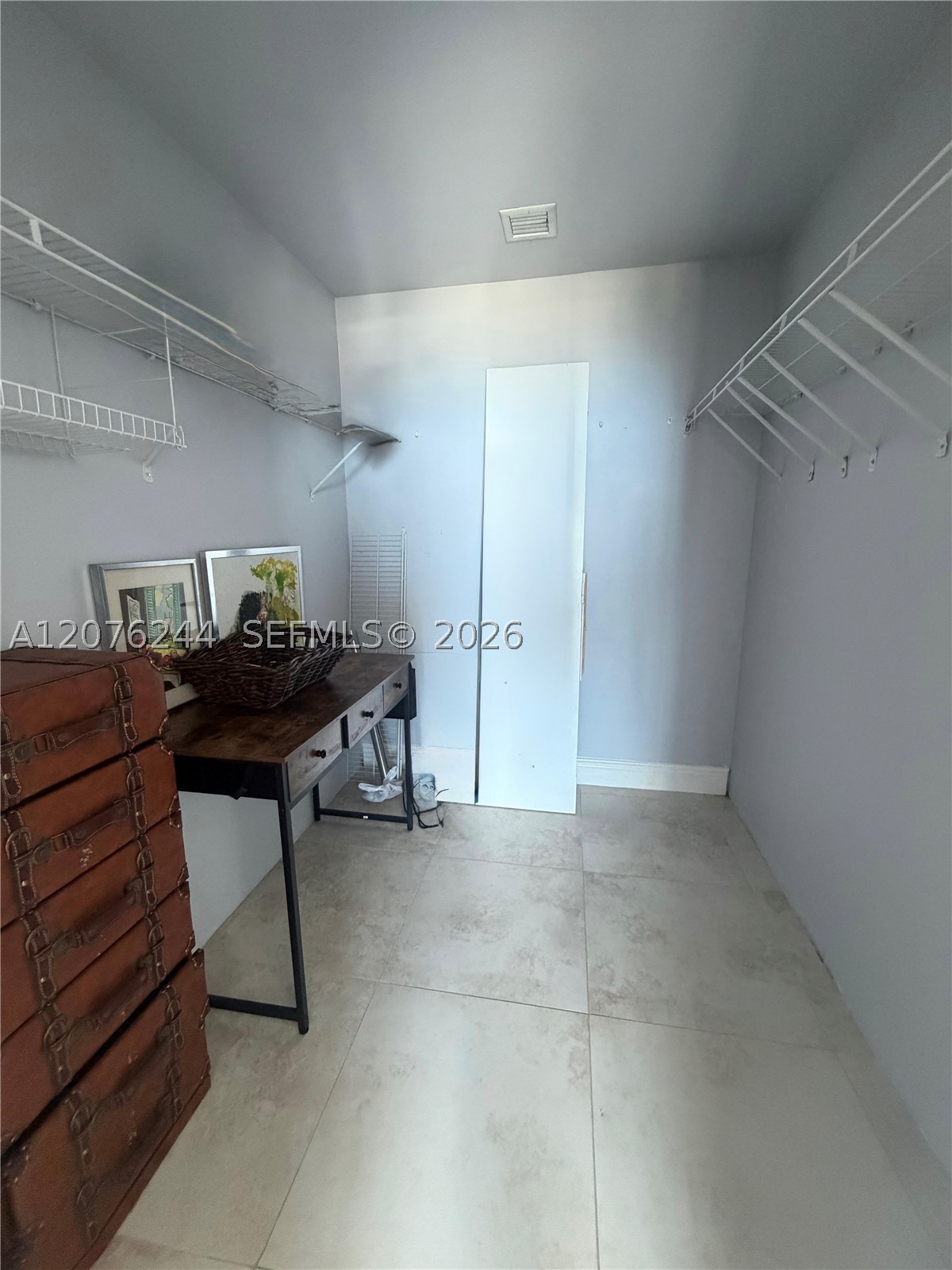 888 Biscayne Blvd #2702, Miami FL 33132
