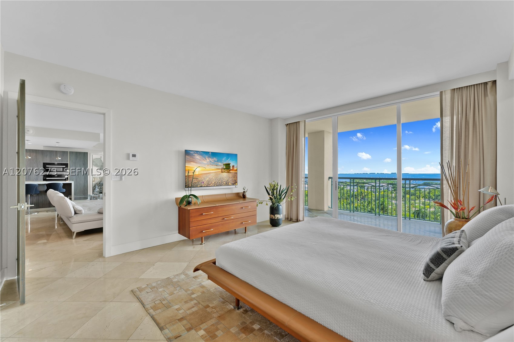 3400 SW 27th Ave #902, Miami FL 33133