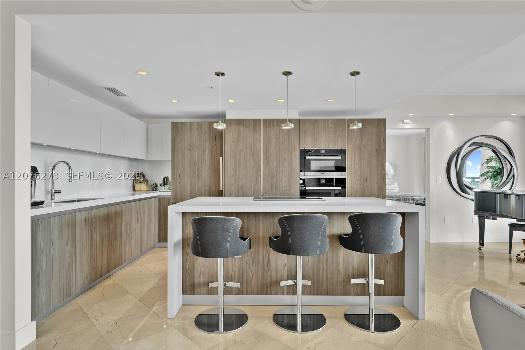 3400 SW 27th Ave #902, Miami FL 33133