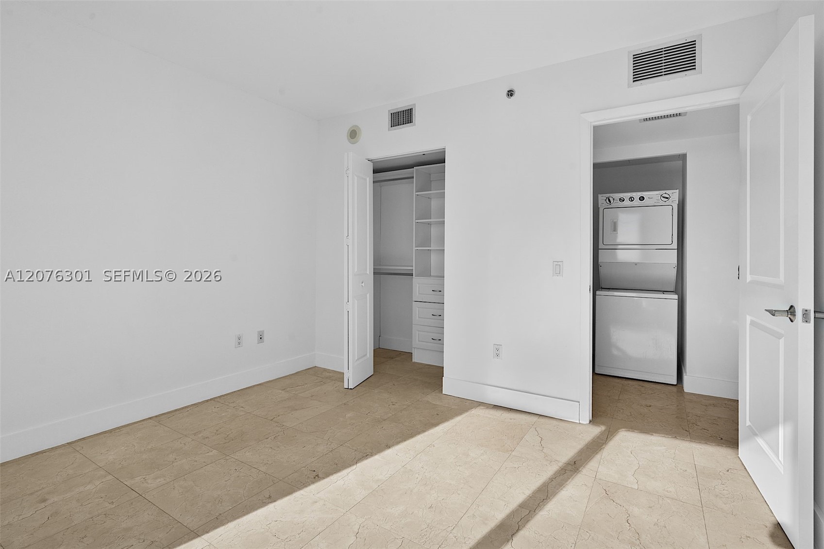 2641 N Flamingo Rd #2205N, Sunrise FL 33323