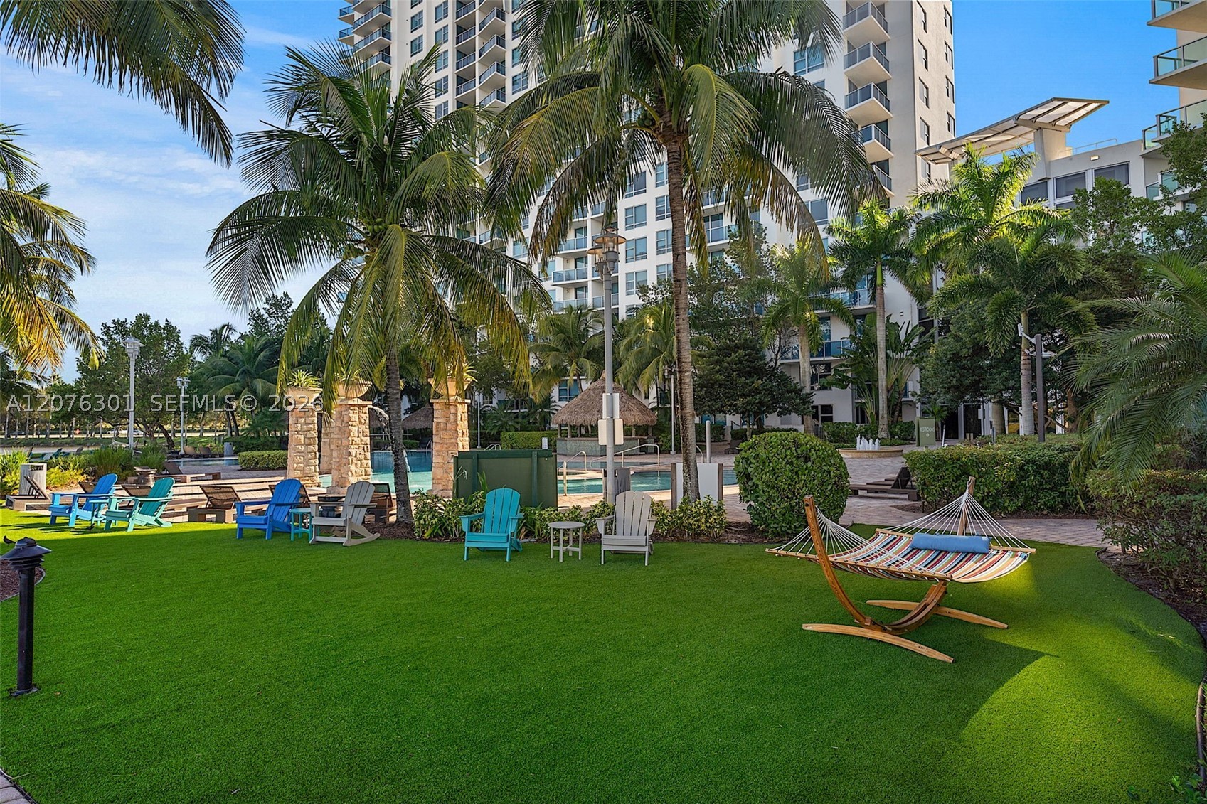 2641 N Flamingo Rd #2205N, Sunrise FL 33323