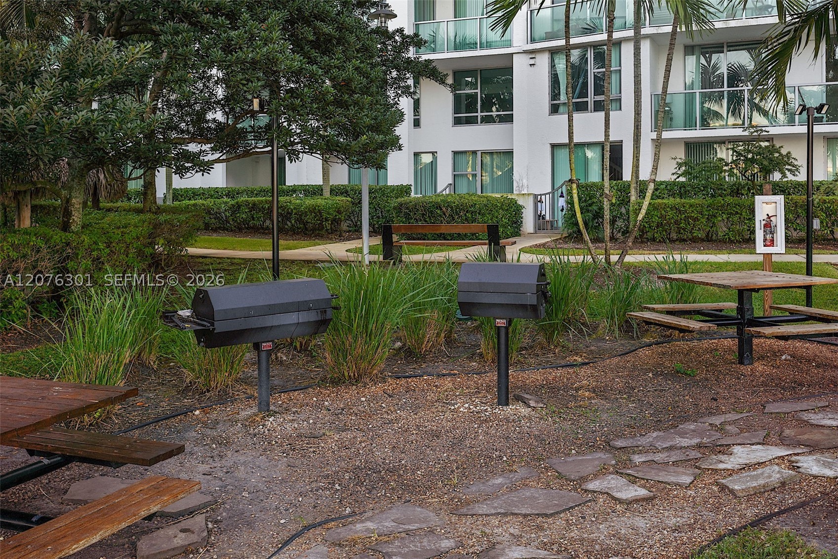 2641 N Flamingo Rd #2205N, Sunrise FL 33323