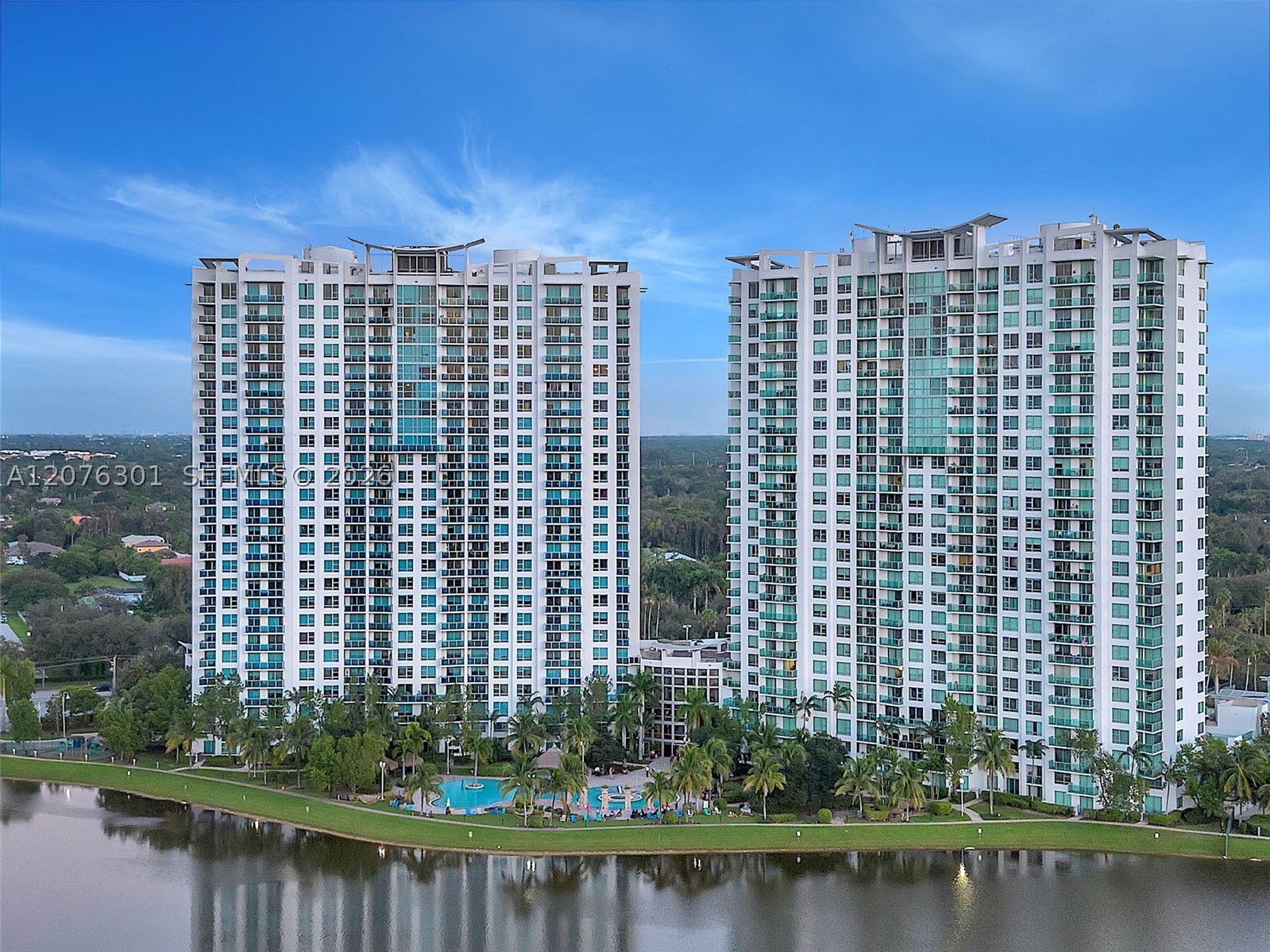 2641 N Flamingo Rd #2205N, Sunrise FL 33323