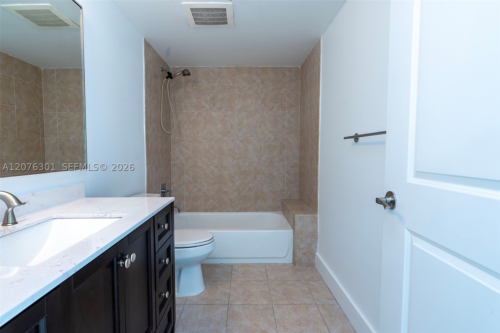 2641 N Flamingo Rd #2205N, Sunrise FL 33323