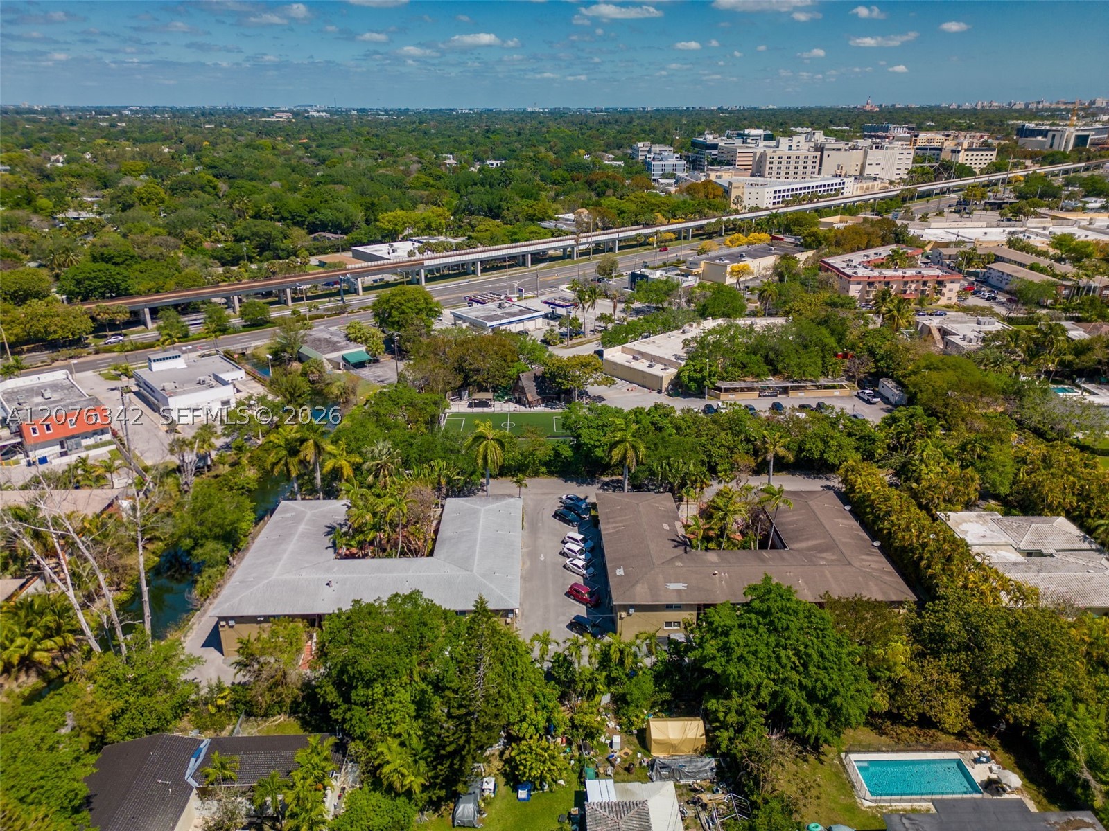 6330 SW 79th St #6, South Miami FL 33143