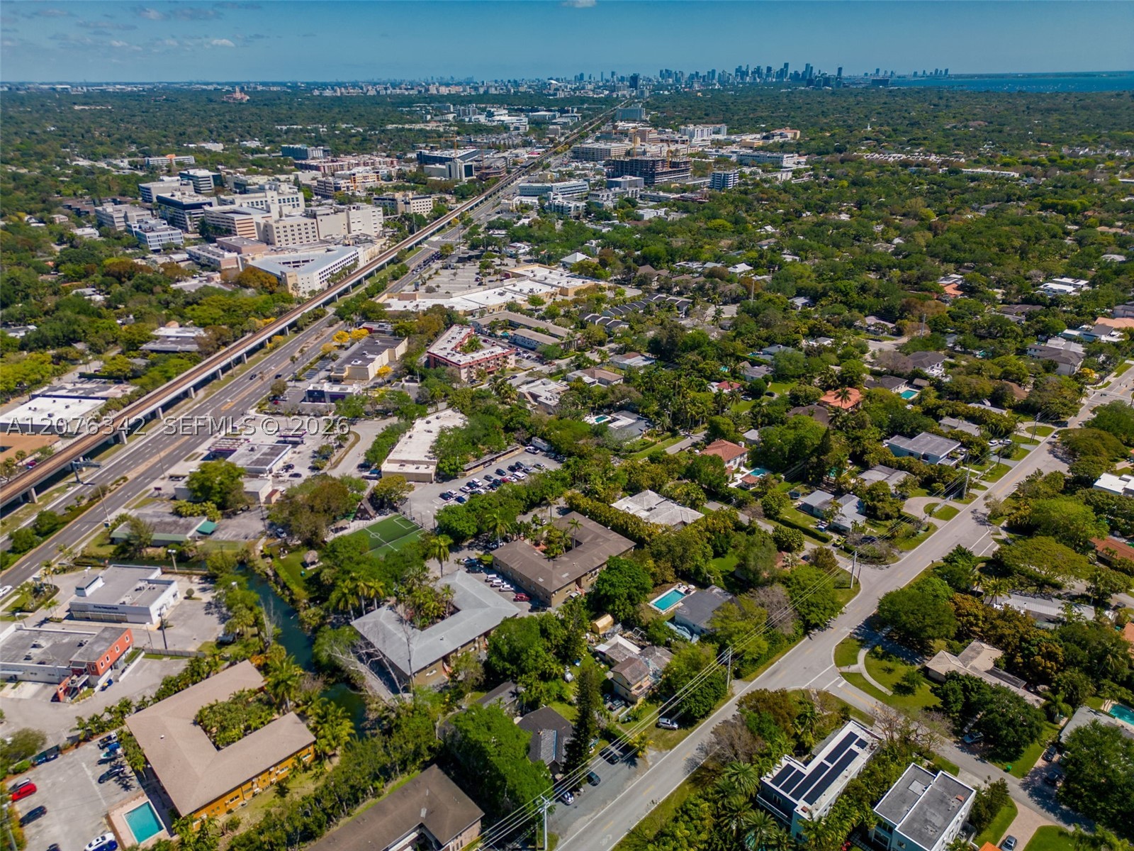 6330 SW 79th St #6, South Miami FL 33143