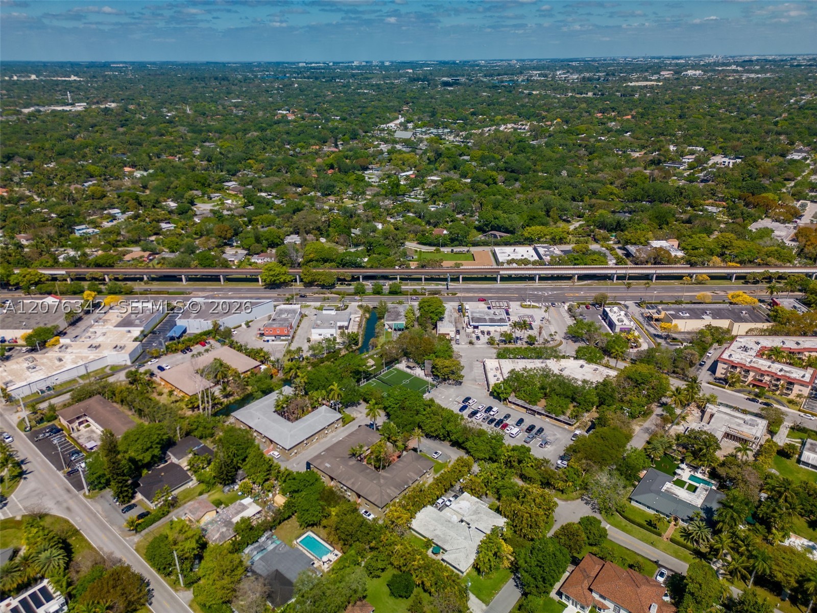 6330 SW 79th St #6, South Miami FL 33143