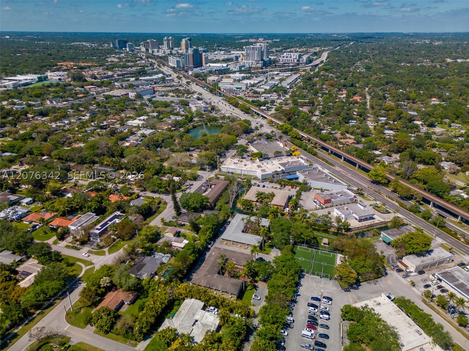 6330 SW 79th St #6, South Miami FL 33143