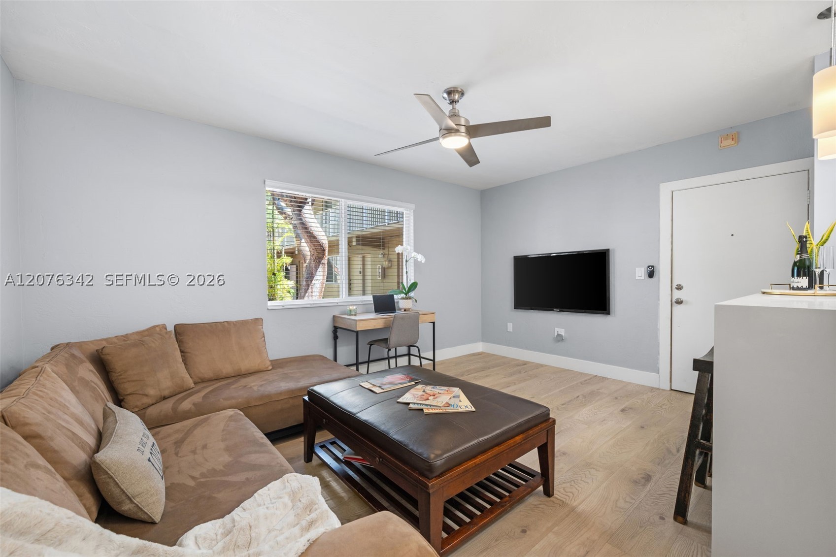 6330 SW 79th St #6, South Miami FL 33143