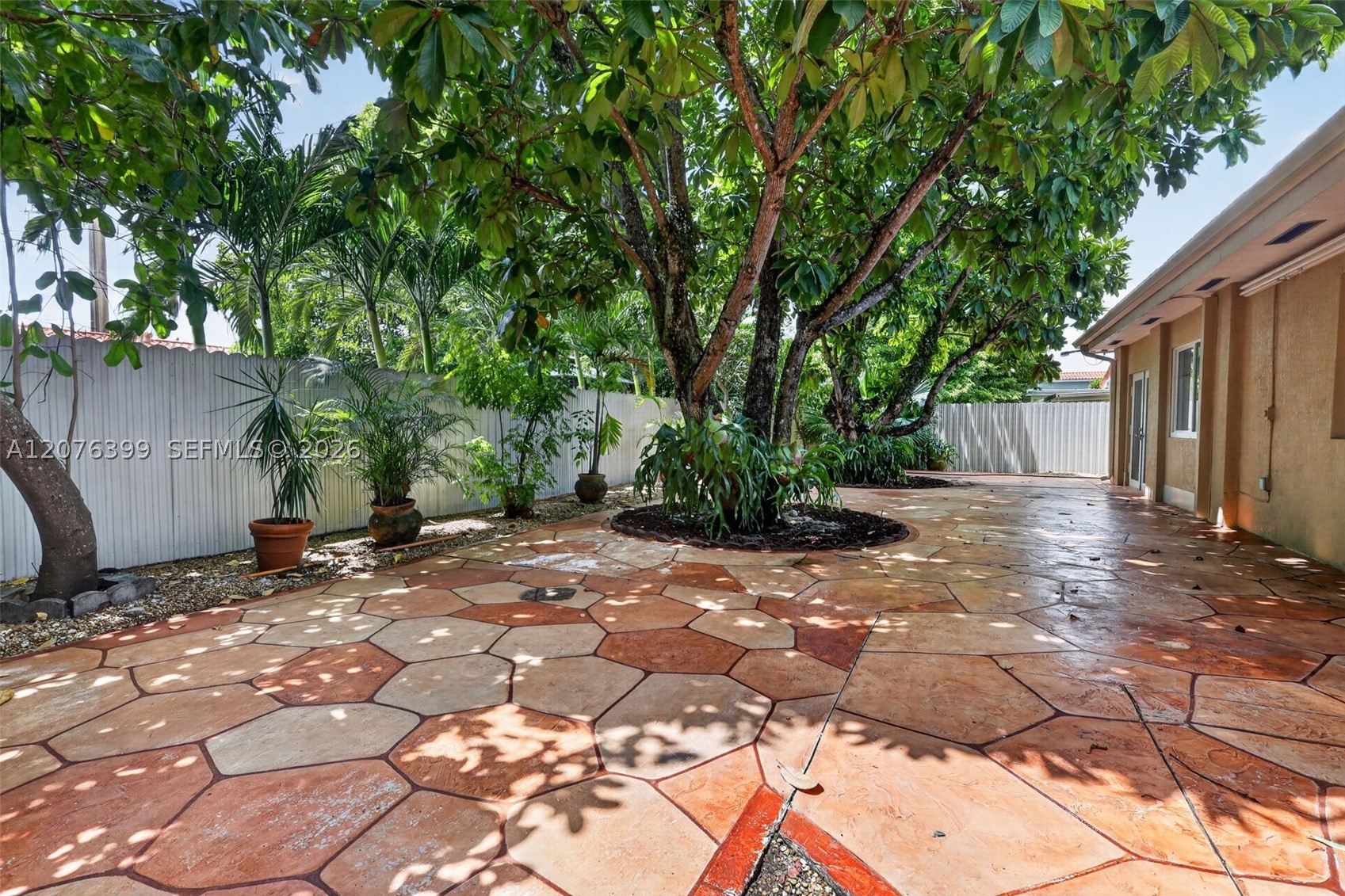 8936 SW 11th St, Miami FL 33174