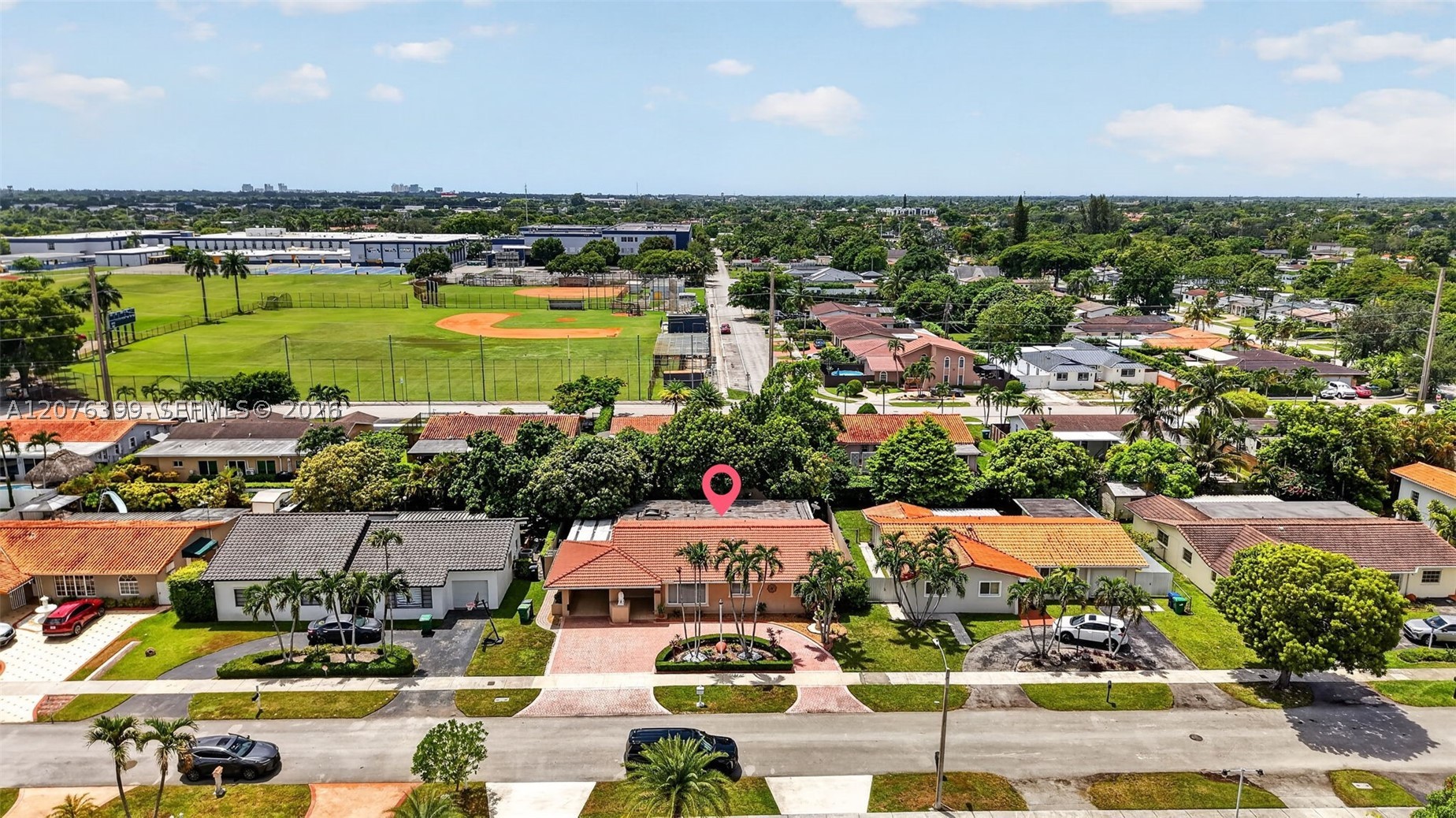 8936 SW 11th St, Miami FL 33174