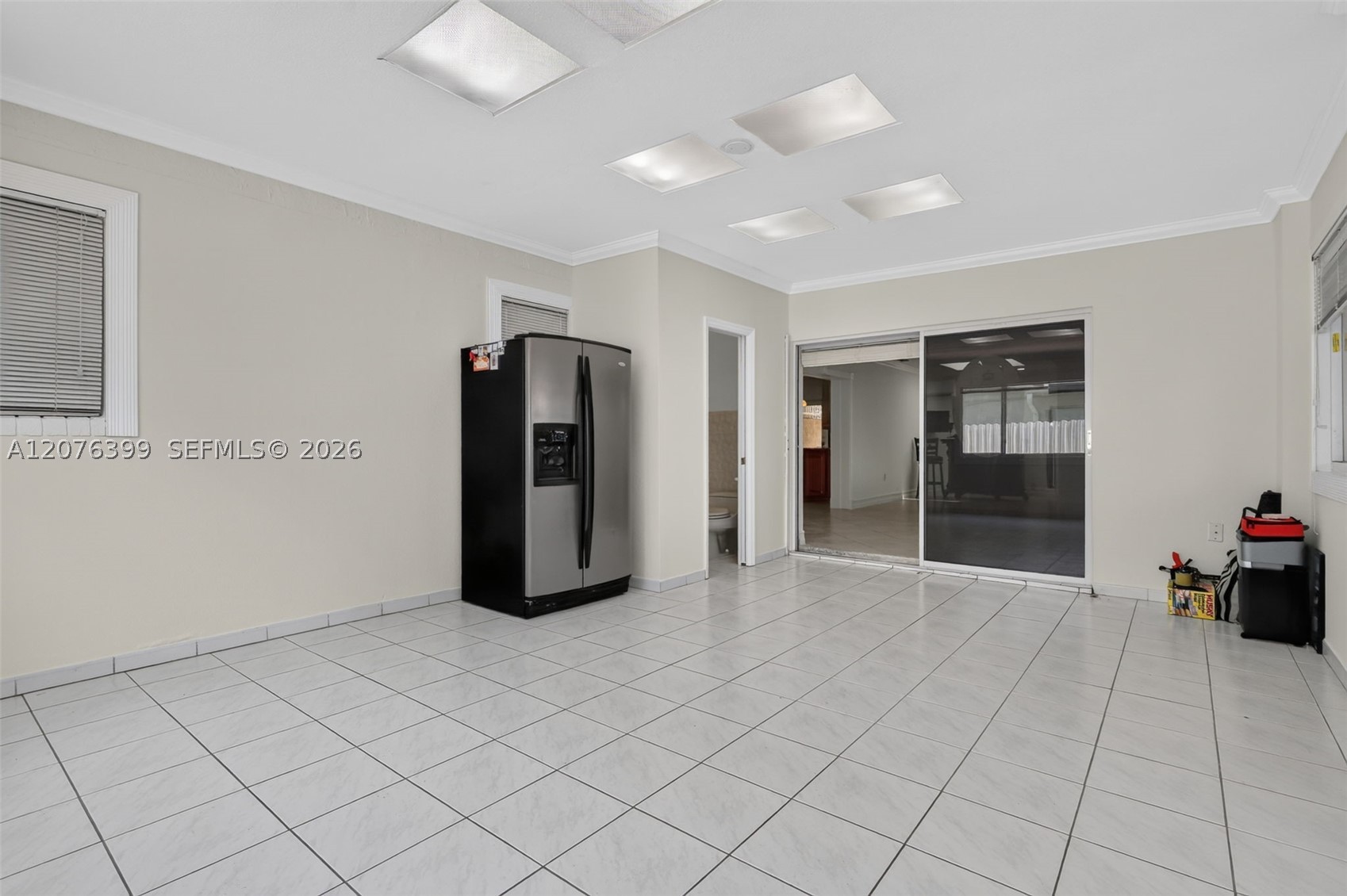 8936 SW 11th St, Miami FL 33174