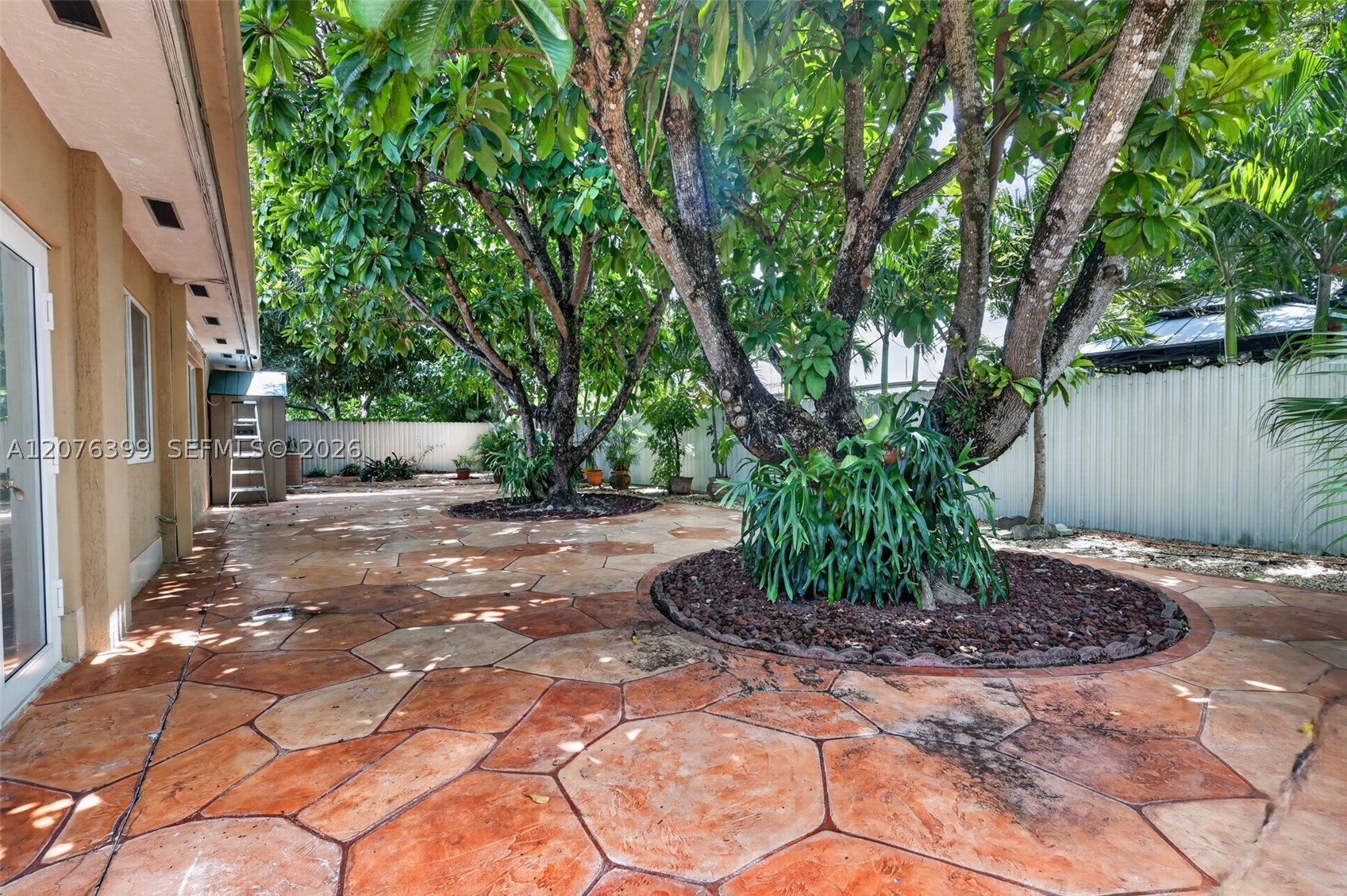 8936 SW 11th St, Miami FL 33174