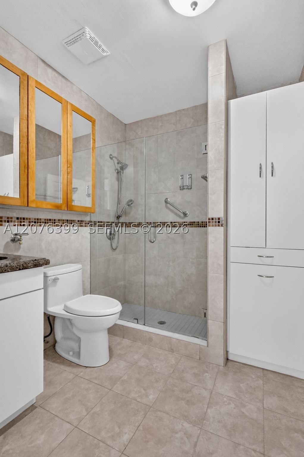 8936 SW 11th St, Miami FL 33174