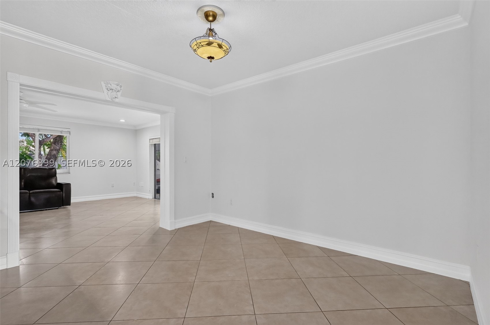 8936 SW 11th St, Miami FL 33174