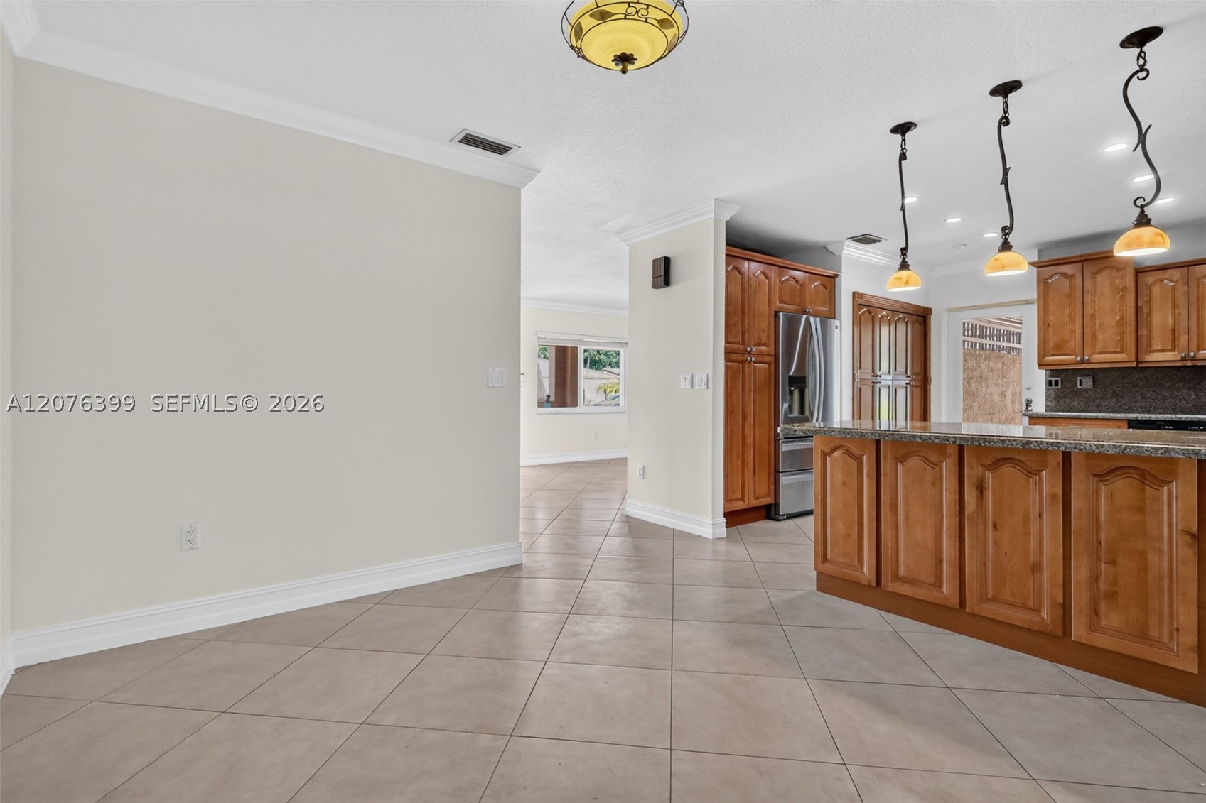8936 SW 11th St, Miami FL 33174