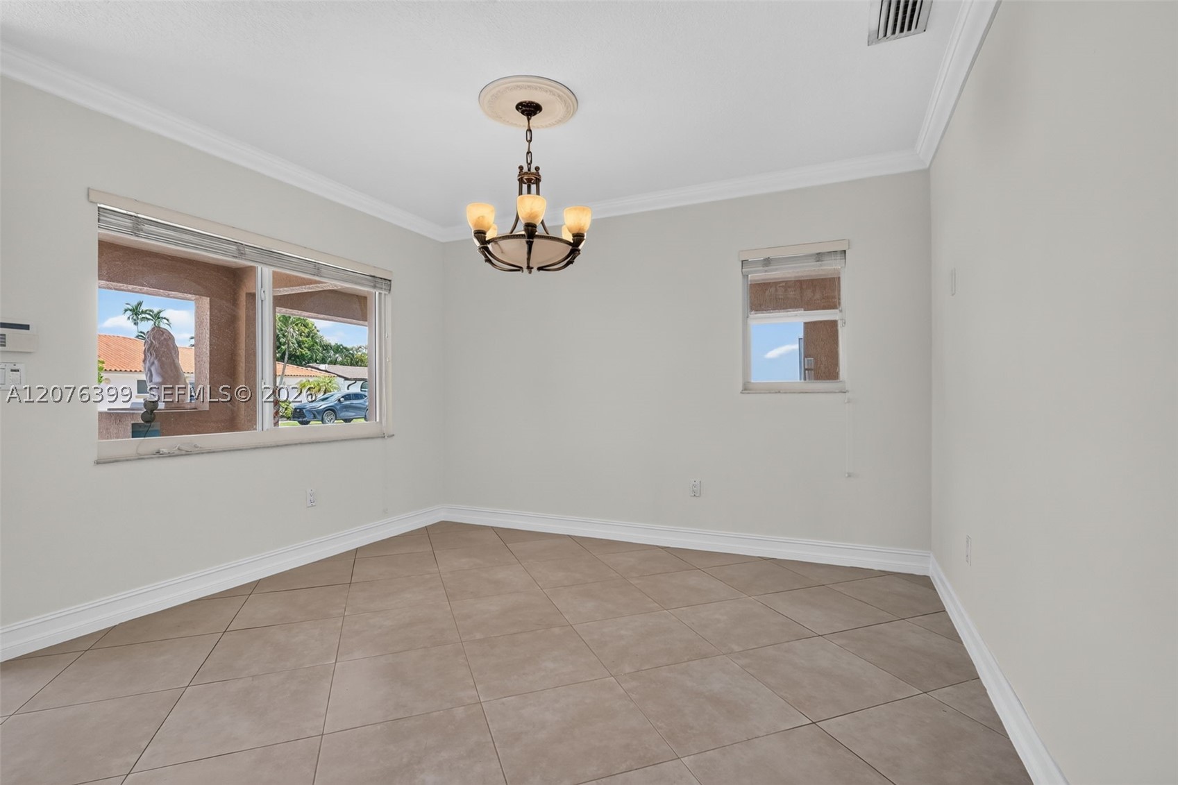 8936 SW 11th St, Miami FL 33174