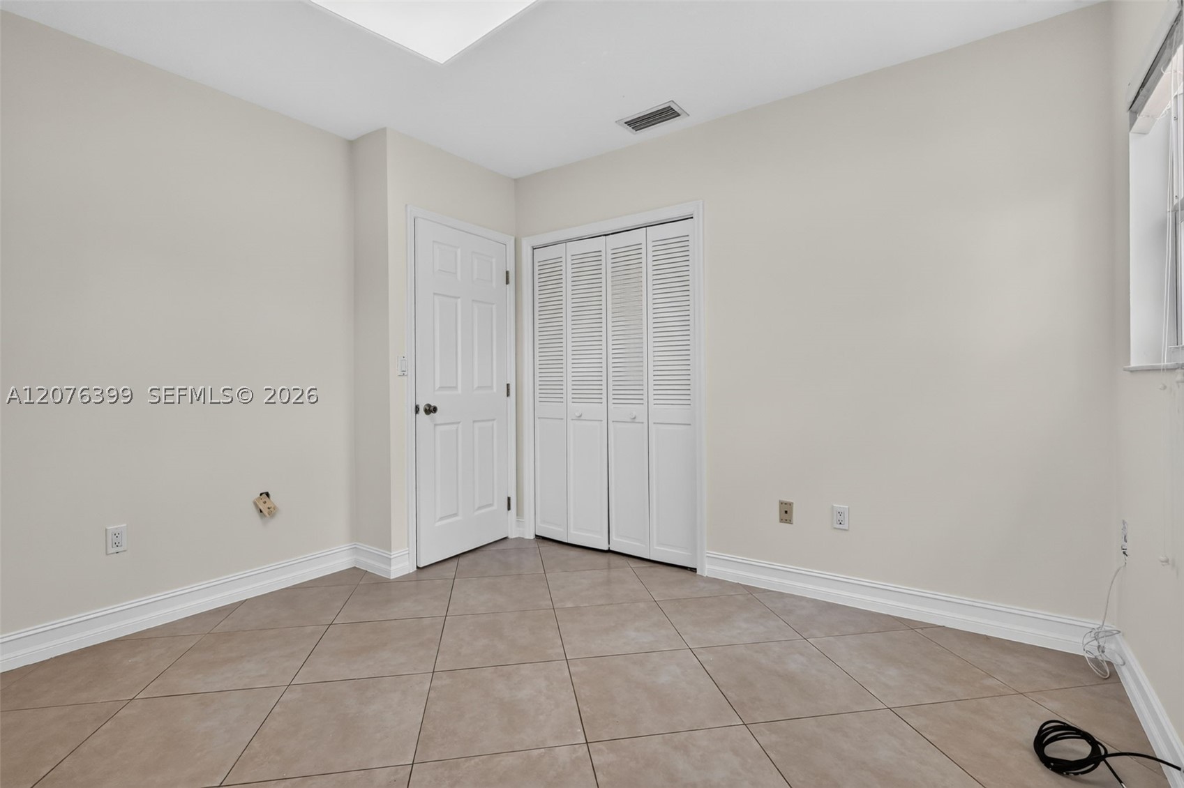 8936 SW 11th St, Miami FL 33174