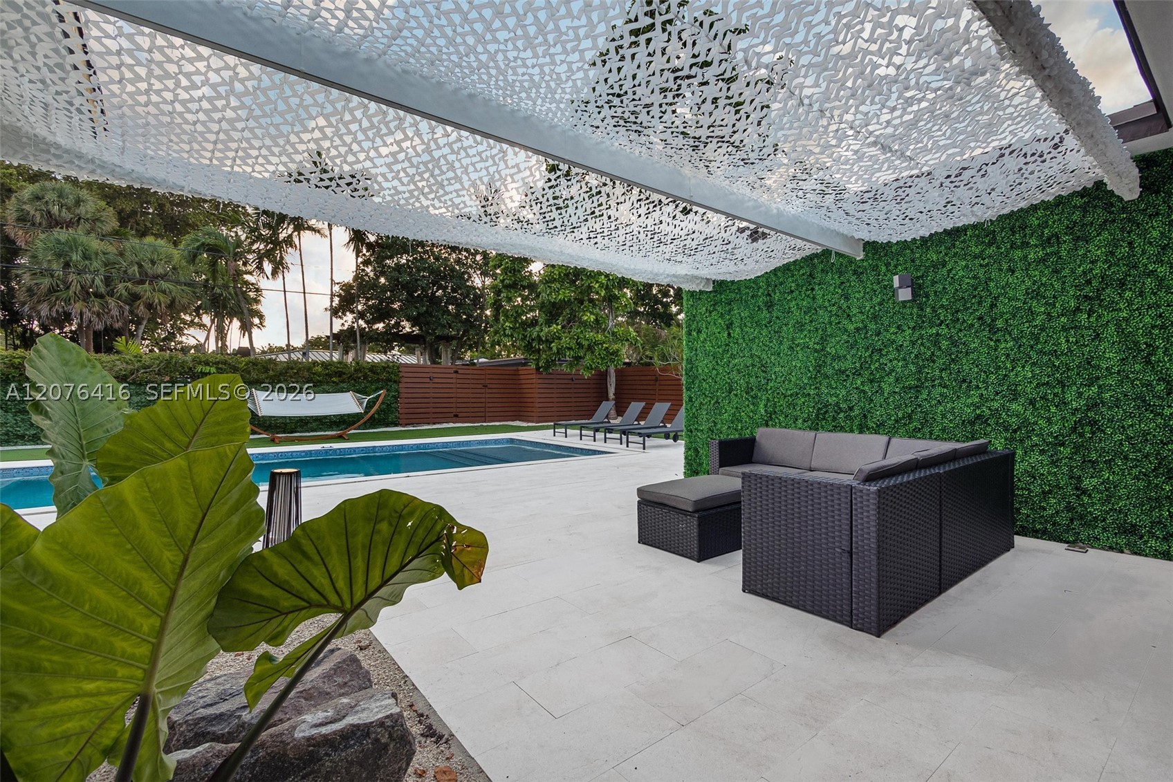 10658 NE 11th Ave, Miami Shores FL 33138